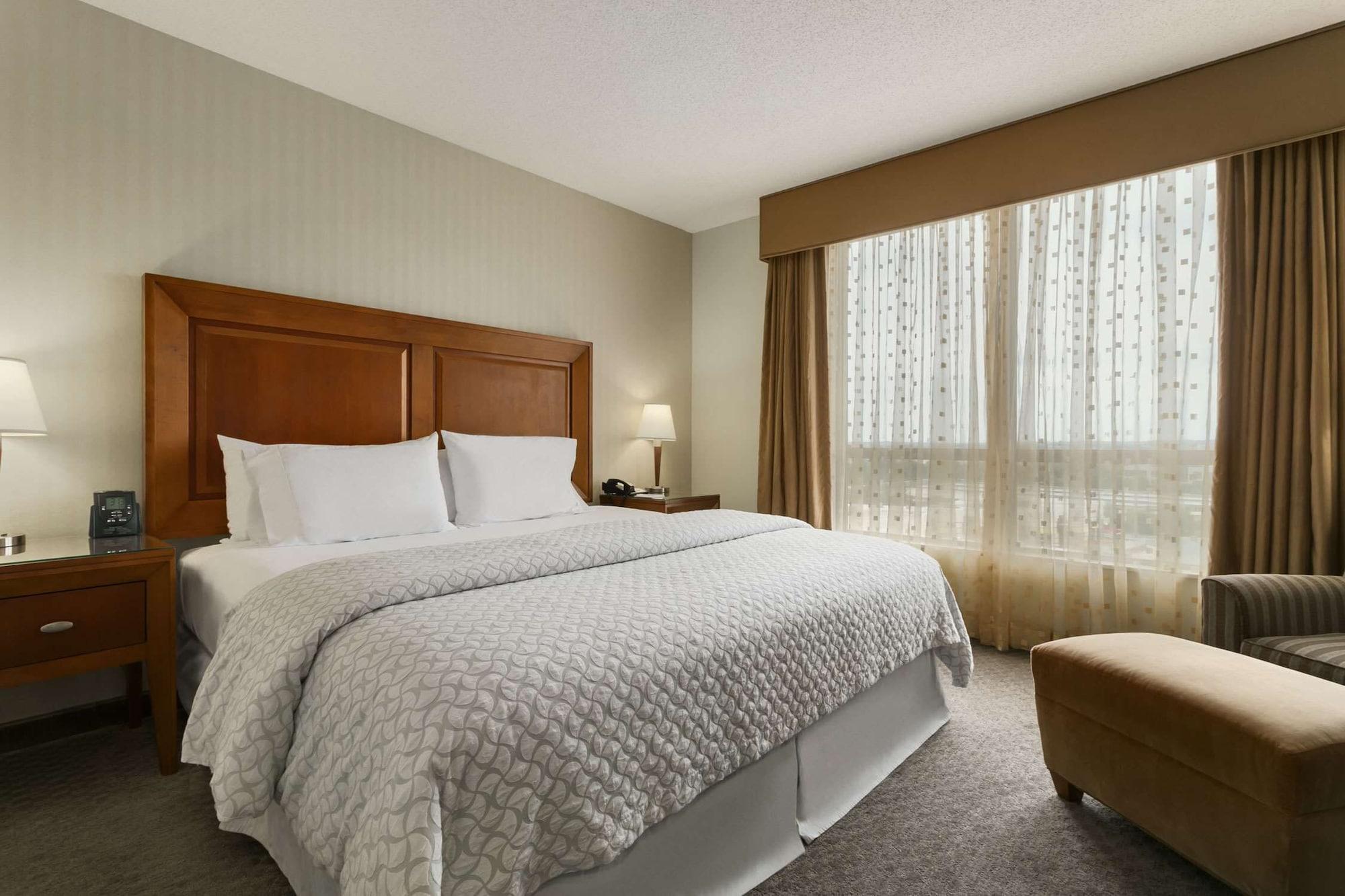 Embassy Suites By Hilton Dulles North Loudoun Экстерьер фото
