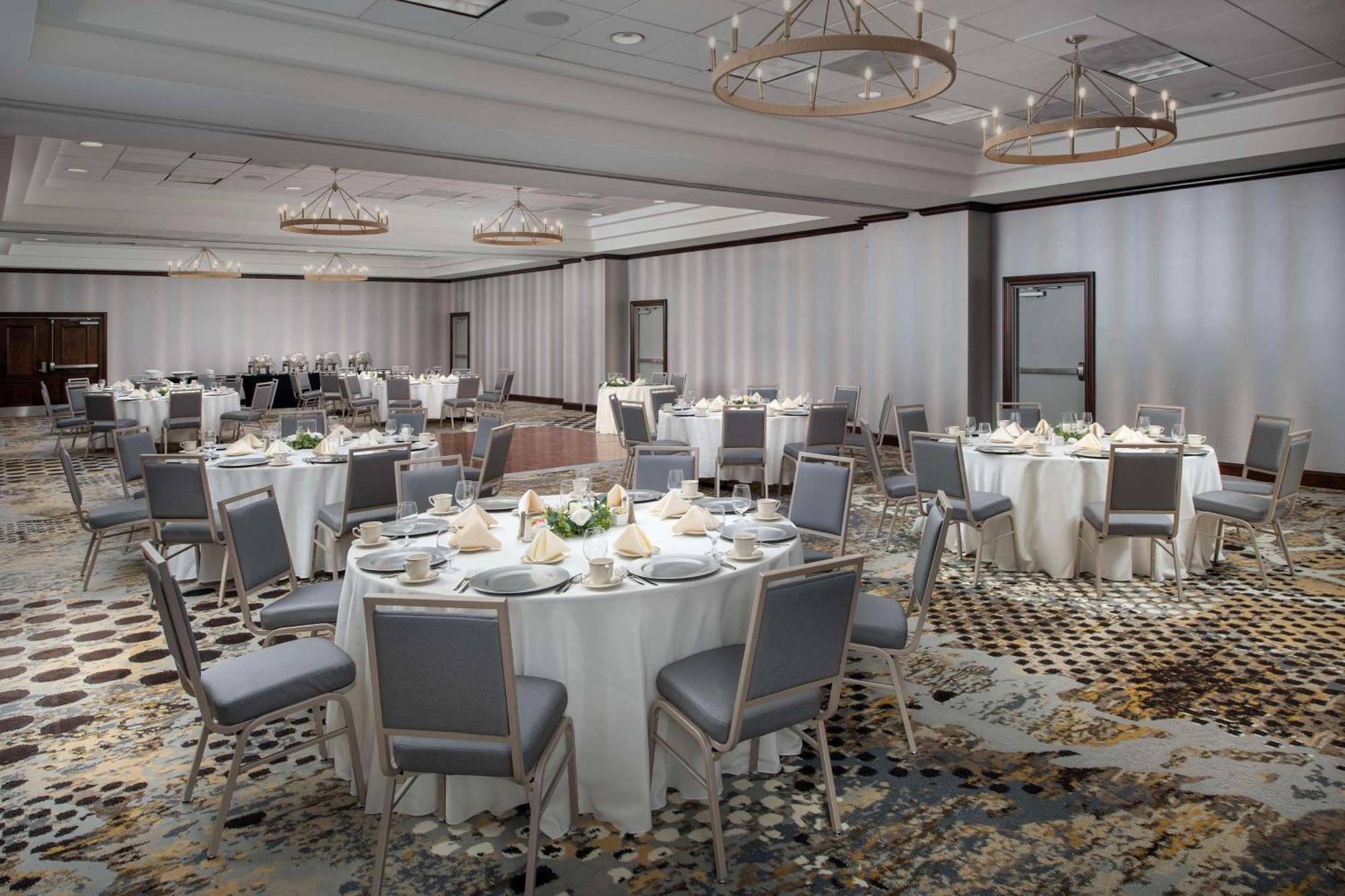 Embassy Suites By Hilton Dulles North Loudoun Экстерьер фото