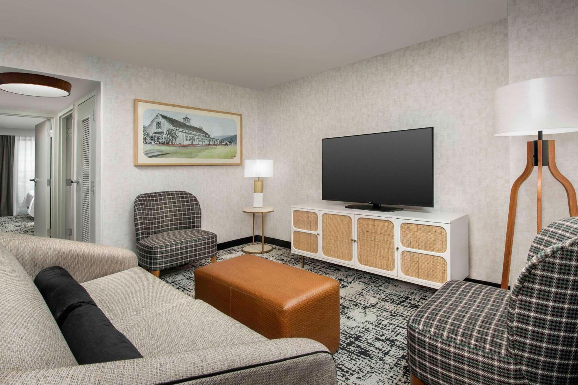 Embassy Suites By Hilton Dulles North Loudoun Экстерьер фото