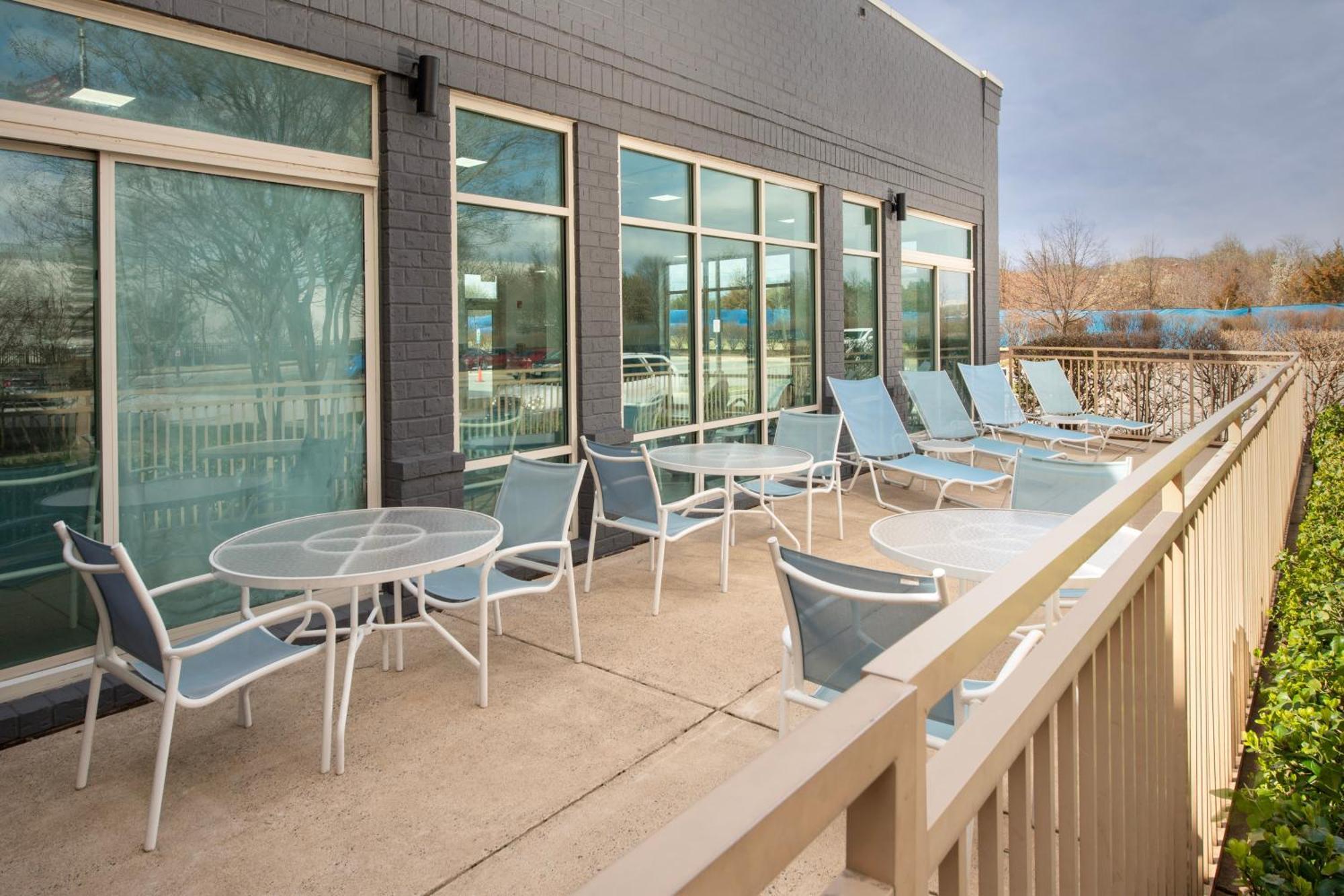 Embassy Suites By Hilton Dulles North Loudoun Экстерьер фото